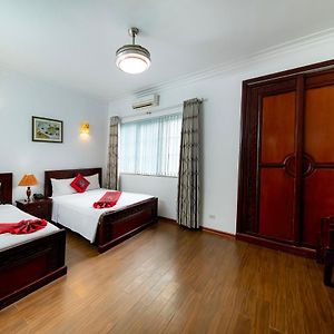 Phoenix Legend Hotel In Hanoi Central